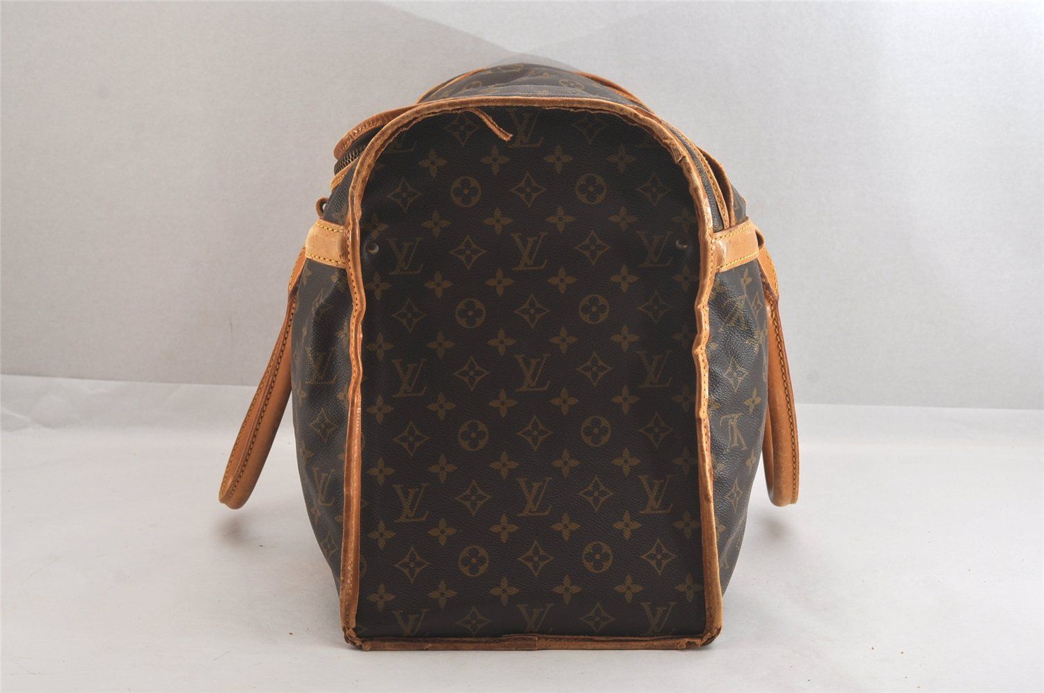 LOUIS VUITTON ルイヴィトン モノグラム サック シャスール 55