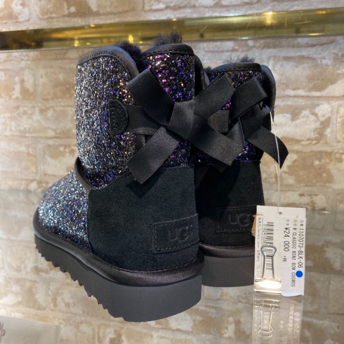 UGG CLASSIC MINI BOW COSMOS - felice OUTLET - メルカリ