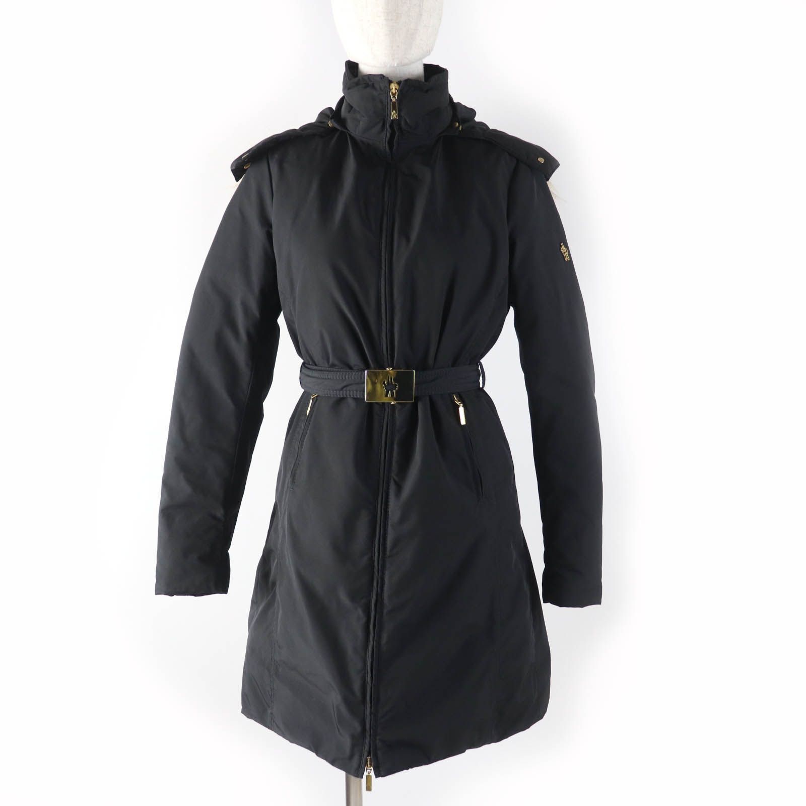 MONCLER モンクレール POITIERS ファー フード ベルト付 ZIP UP ダウンコート ダウンジャケット ブラック 0 レディース