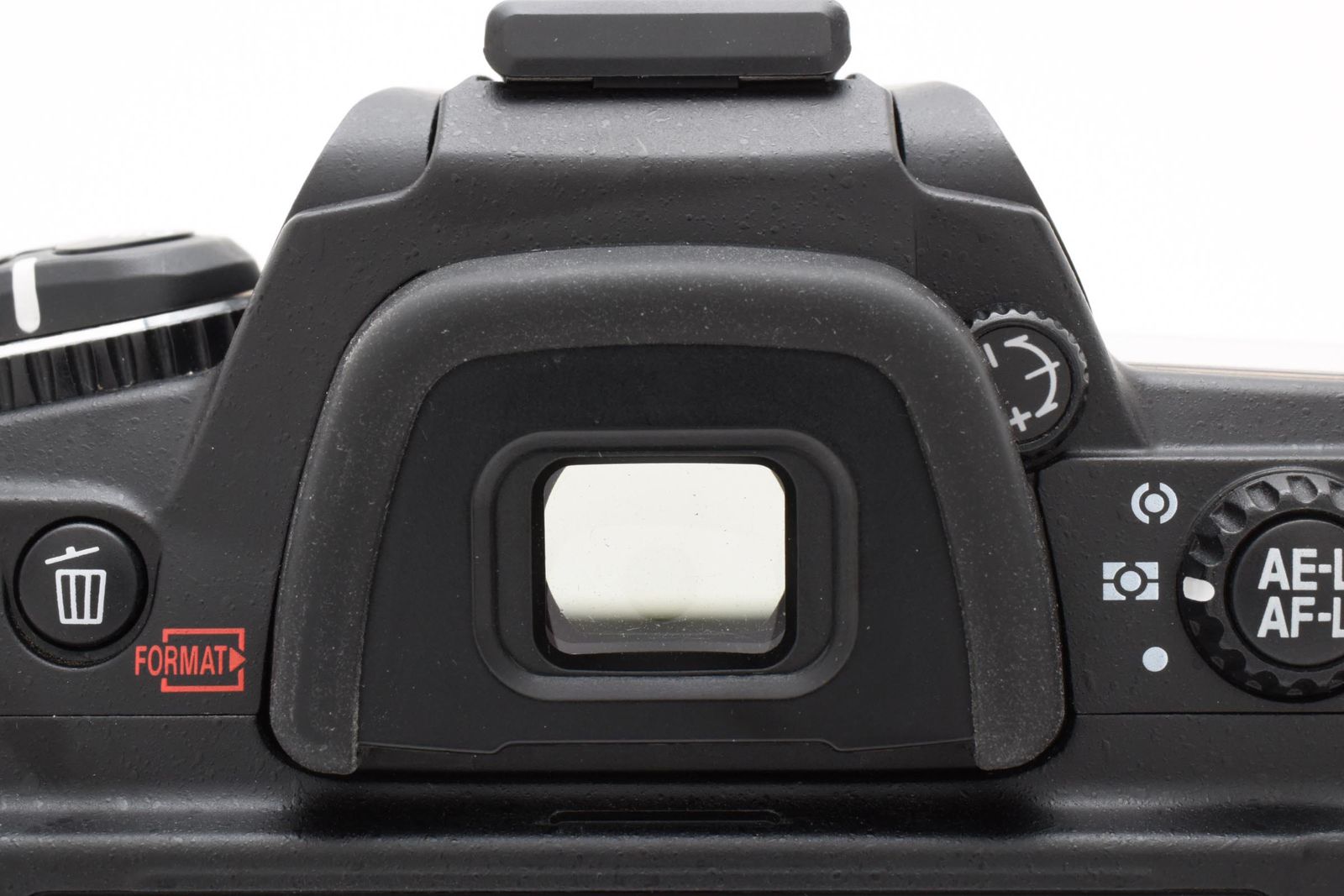 使用率17％ Nikon D300S 本箱 美品 #8657 使用率17％ Nikon D300S 本箱 美品 #8657 - メルカリ