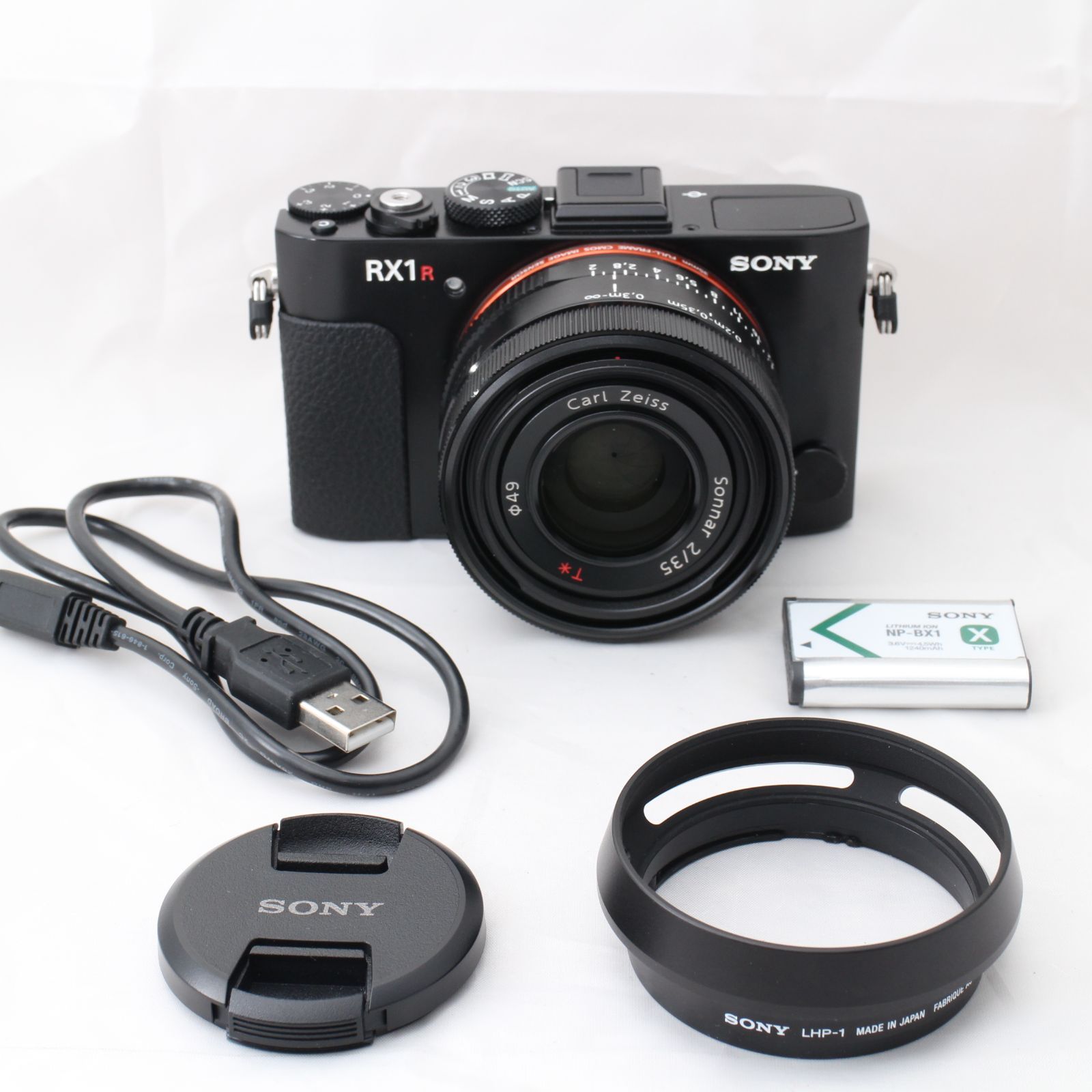 美品 フード付 SONY RX1R 2470万画素 Amazon | SONY デジタルカメラ Cyber-shot RX1R 2470万画素 光学