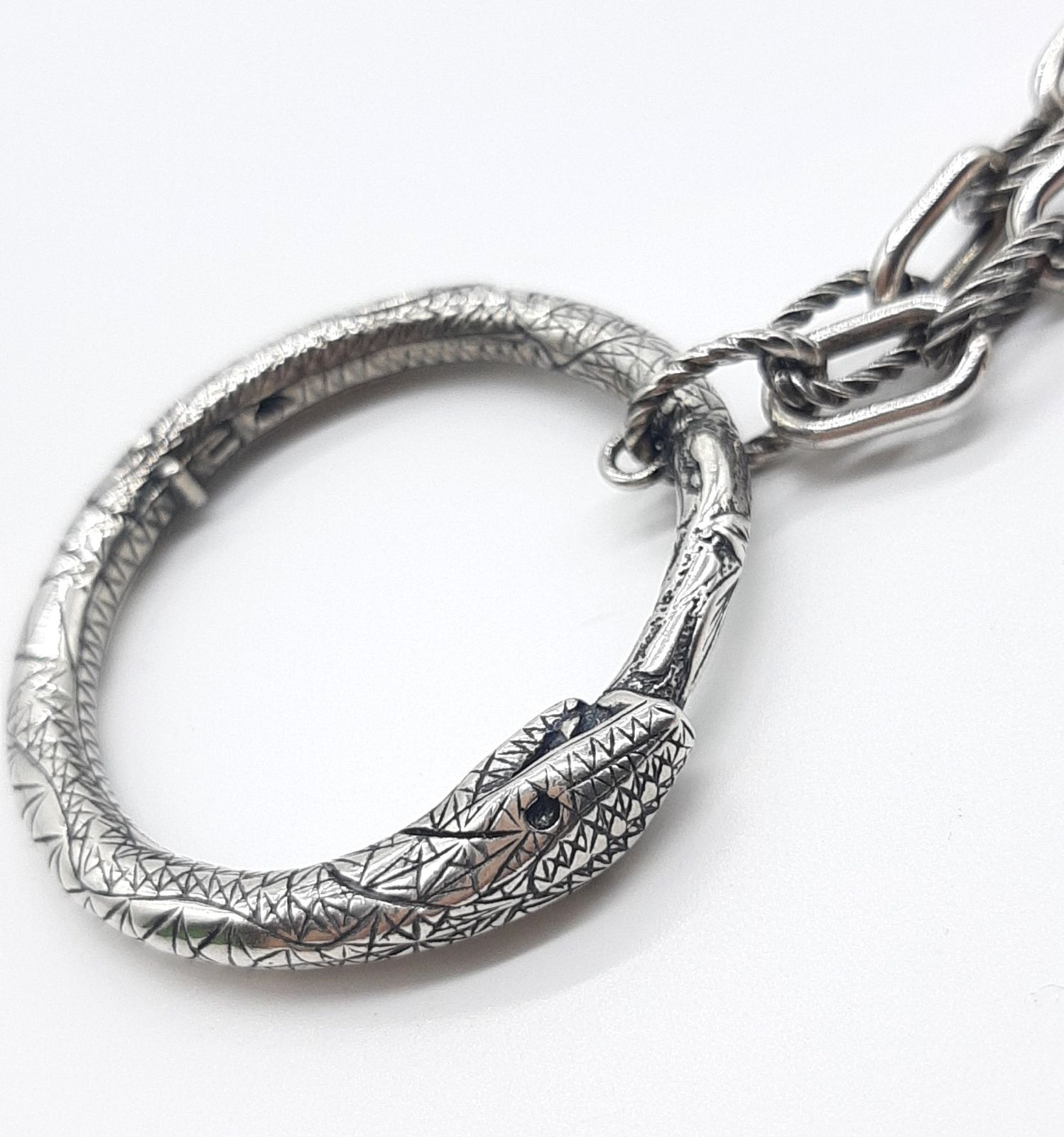 ◇グッチ◇ウロボロス/ネックレス/Ag925/シルバー/ブランド ◇グッチ◇ウロボロス/ネックレス/Ag925/シルバー/ブランド