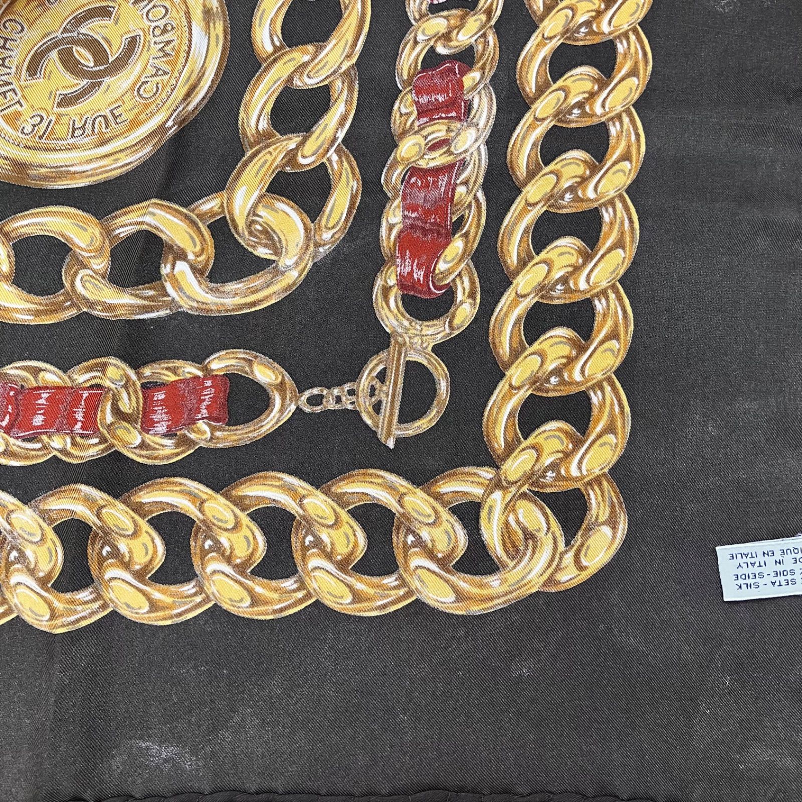 美品⭐️ CHANELシャネル】 春夏のコーデに欲しい一枚 シルクスカーフ