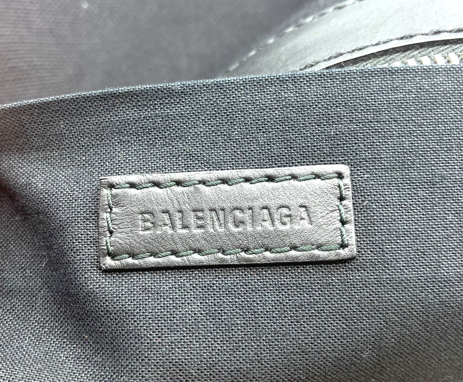 鑑定済み BALENCIAGA