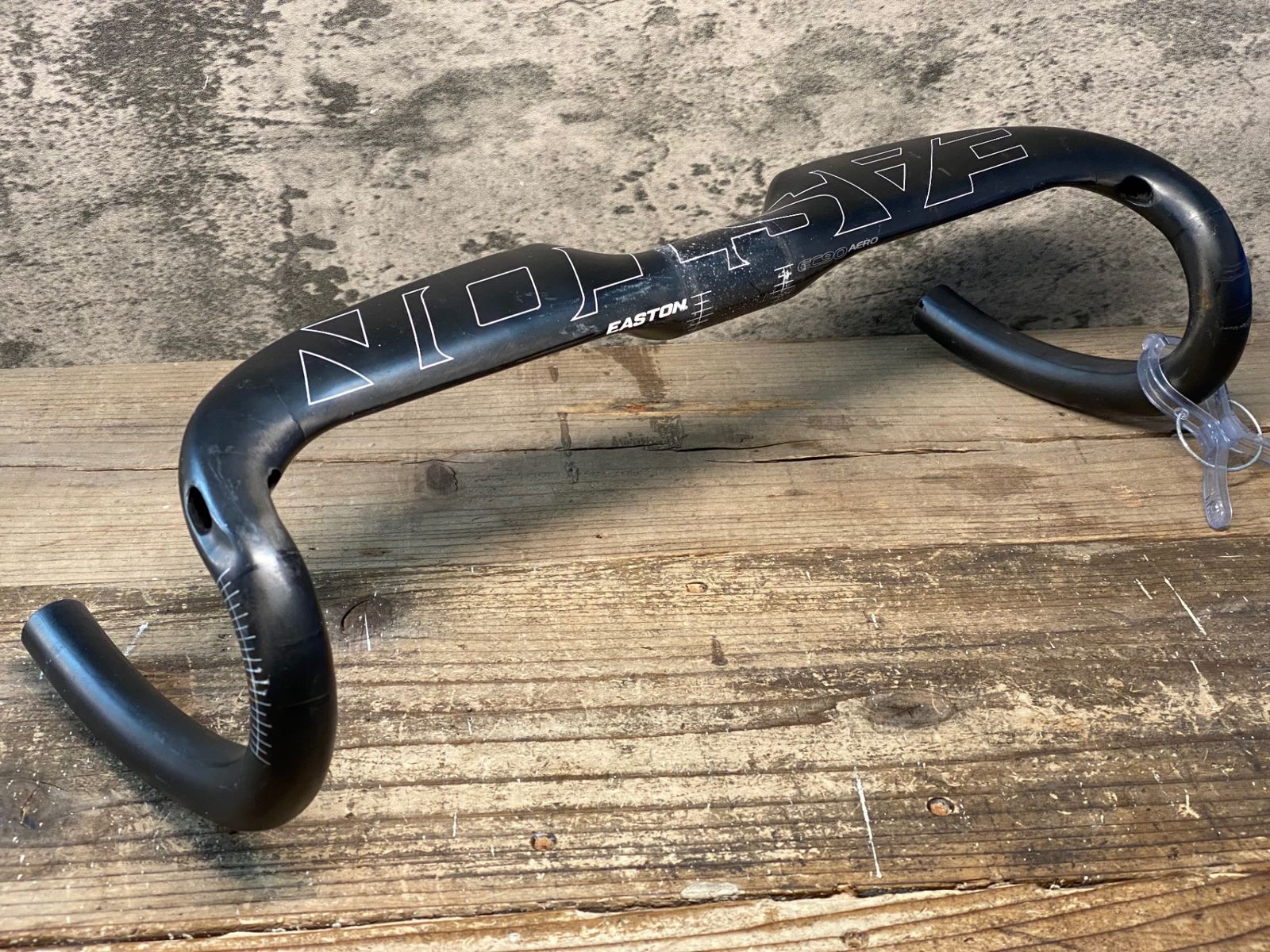IT597 イーストン EASTON EC90 AERO カーボンドロップハンドル エンドC-C440mm Φ31.8