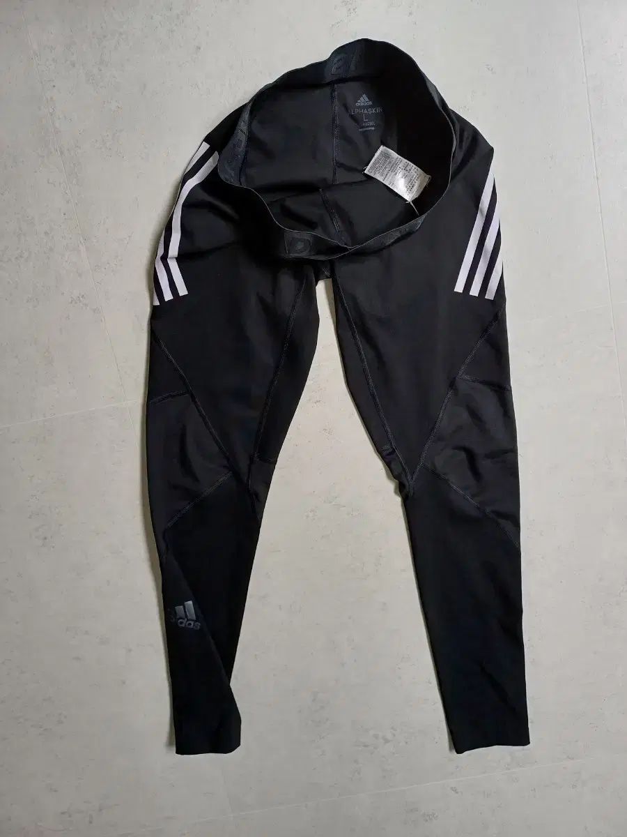 レディース adidas(アディダス) レギンス (全方向性スパンデックス 28 ー 29 )