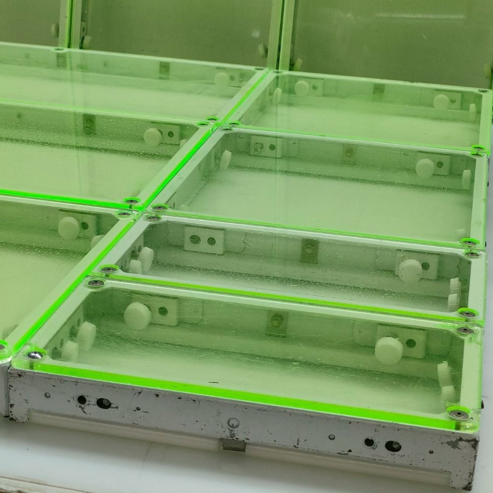 05w13184 クレナフレックス フロアパネル グリーン アクリル板 UFO