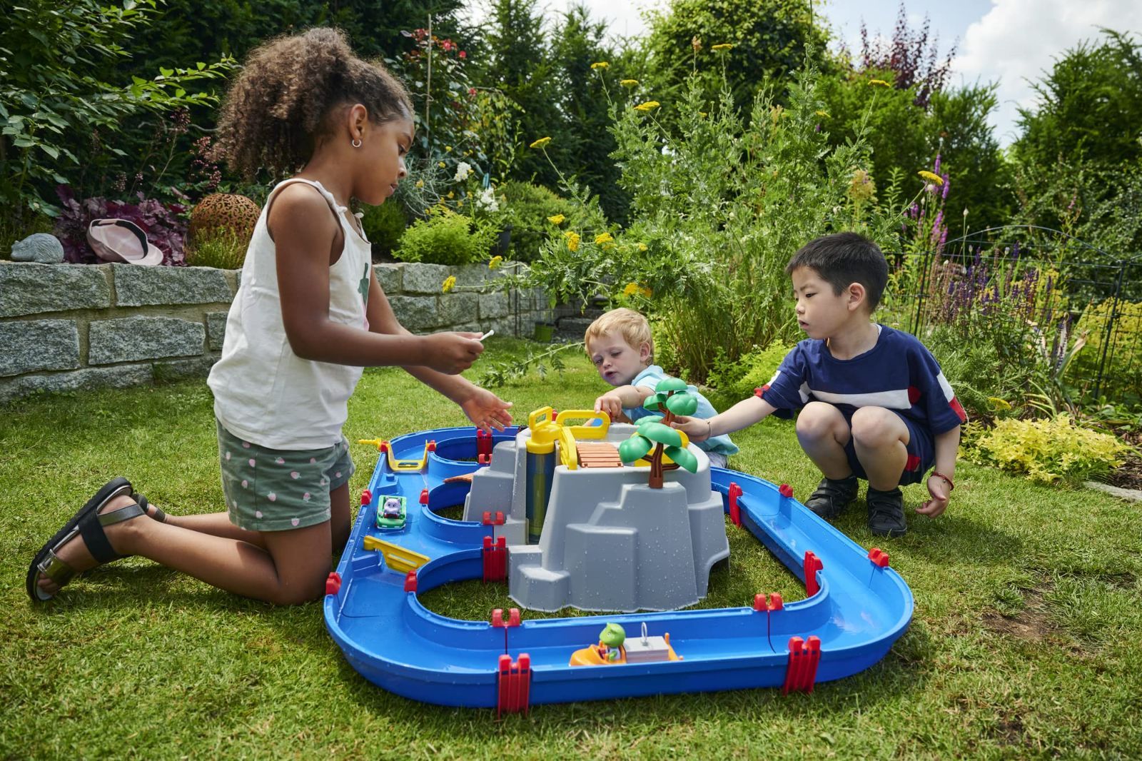 AquaPlay Mountain Lake ボーネルンド 2025