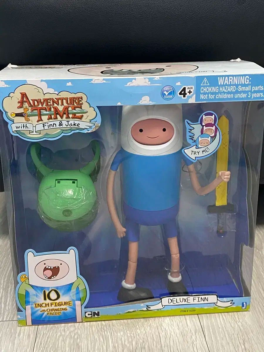 【雷市場（ポンジャン）商品韓国直送】 ピン付き ジェイクの アドベンチャー タイム ピン 10 インチ 顔が変わる フィギュア