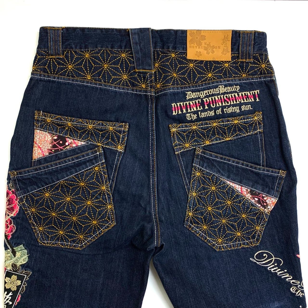 ✨ 抜刀娘 デニムパンツ 和柄 花 凛ちゃん 刺繍 ペイント W34 