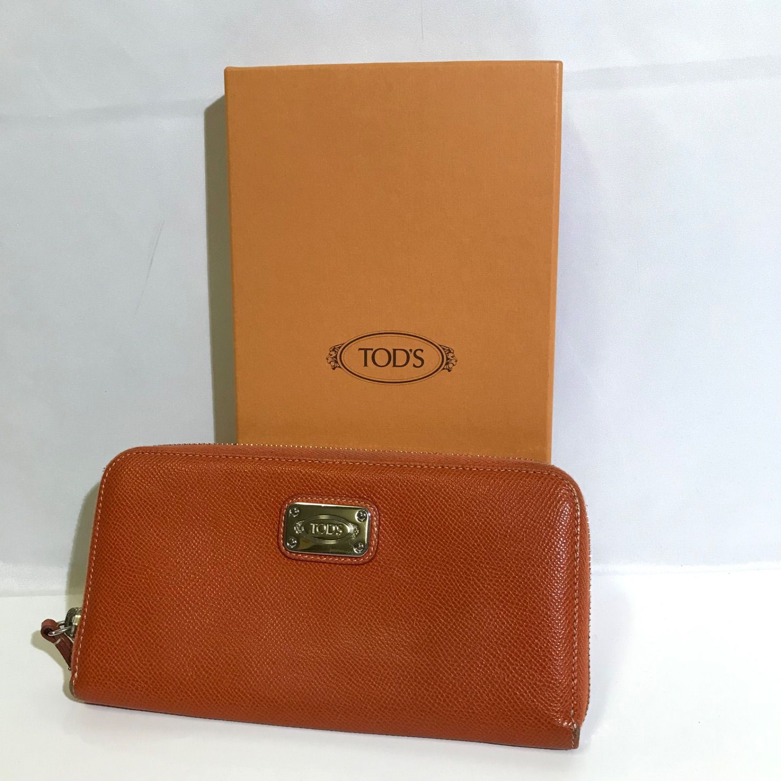 トッズ 長財布 ラウンドジップ TOD'S オレンジ 値下げしました！】トッズ/TODS/ラウンドファスナー長財布/長