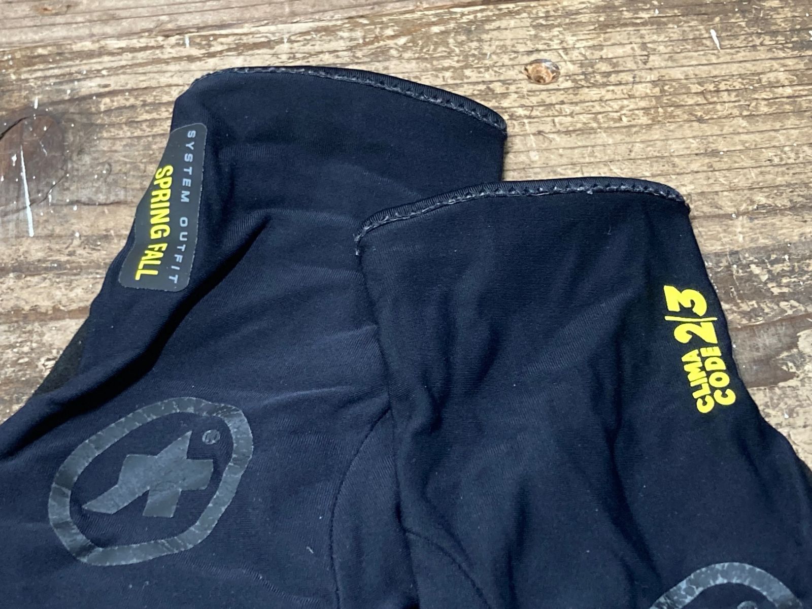 IU448 アソス assos SPRING FALL GLOVES 長指 グローブ 黒 M