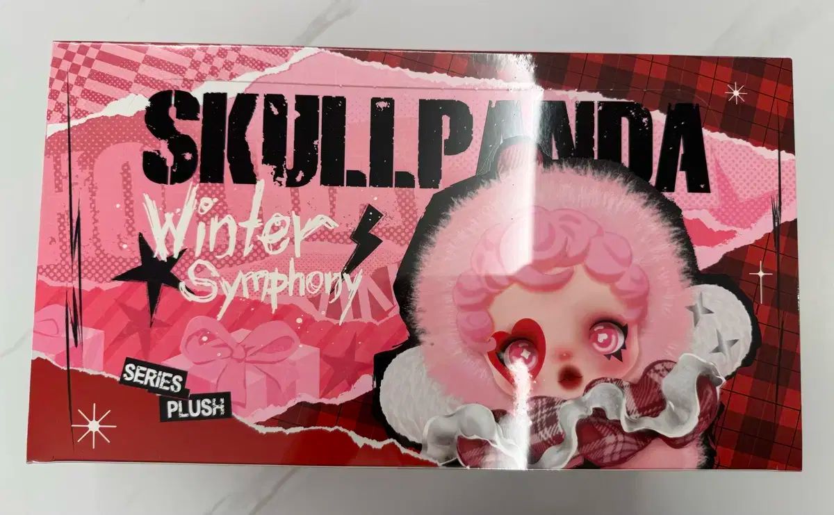 SKULLPANDA Winter Symphonyキーホルダー 正規品 未使用 正規品】SkullPanda Winter Symphony スカルパンダ ぬいぐるみ