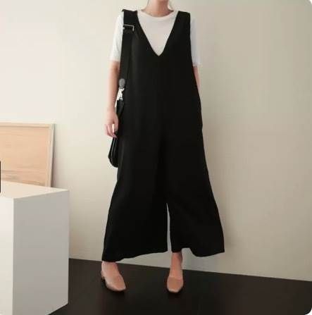 パンツ デート サロペット ワイドパンツ ストレートパンツ ロング ロング丈 ミディアム丈 袖なし ノースリーブ Vネック 襟なし フレア セミフレア ストレート ワイド Aライン 切り替えデザイン スマート 伸縮性 かわいい 大人可愛い きれいめ シンプル カジュアル 上品 パンツ デート サロペット ワイドパンツ ストレートパンツ ロング