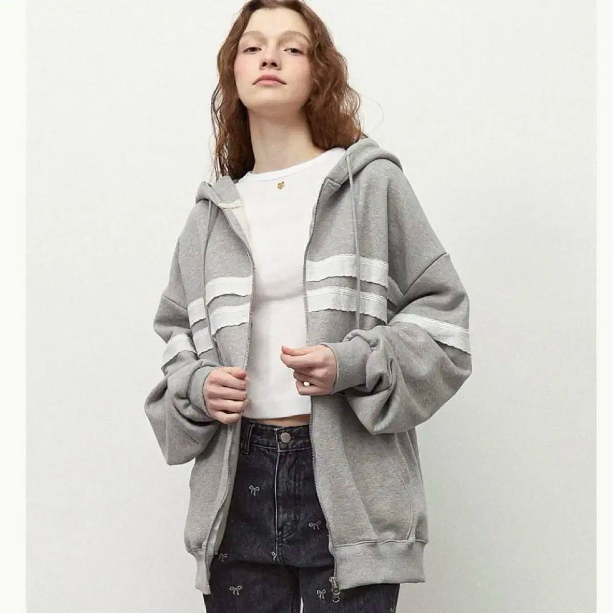 ronron パーカー グレー IVE レイ 着用 アイブ レイ 着用 RONRON