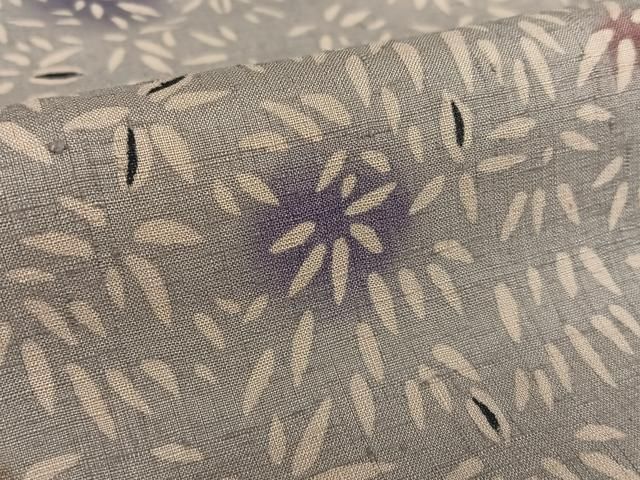 平和屋着物●染色作家　伊砂利彦　型絵染　紬　笹文　暈し染め　正絹　逸品　AAAY0131zg 平和屋着物○染色作家 伊砂利彦 型絵染 紬 笹文 暈し染め 正絹 逸品