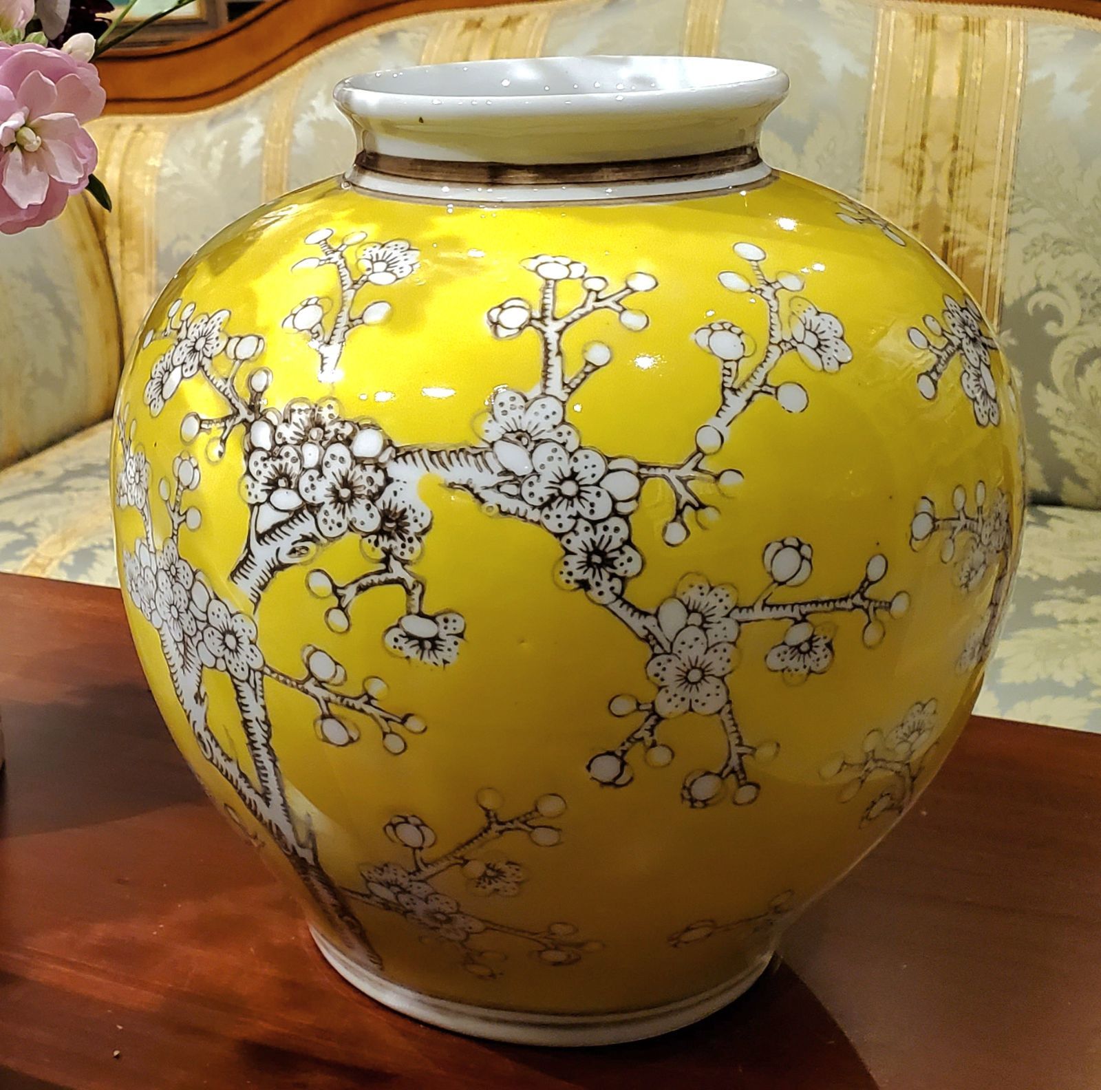 シノワズリ 花瓶 磁器 イエロー 梅 フラワーポット