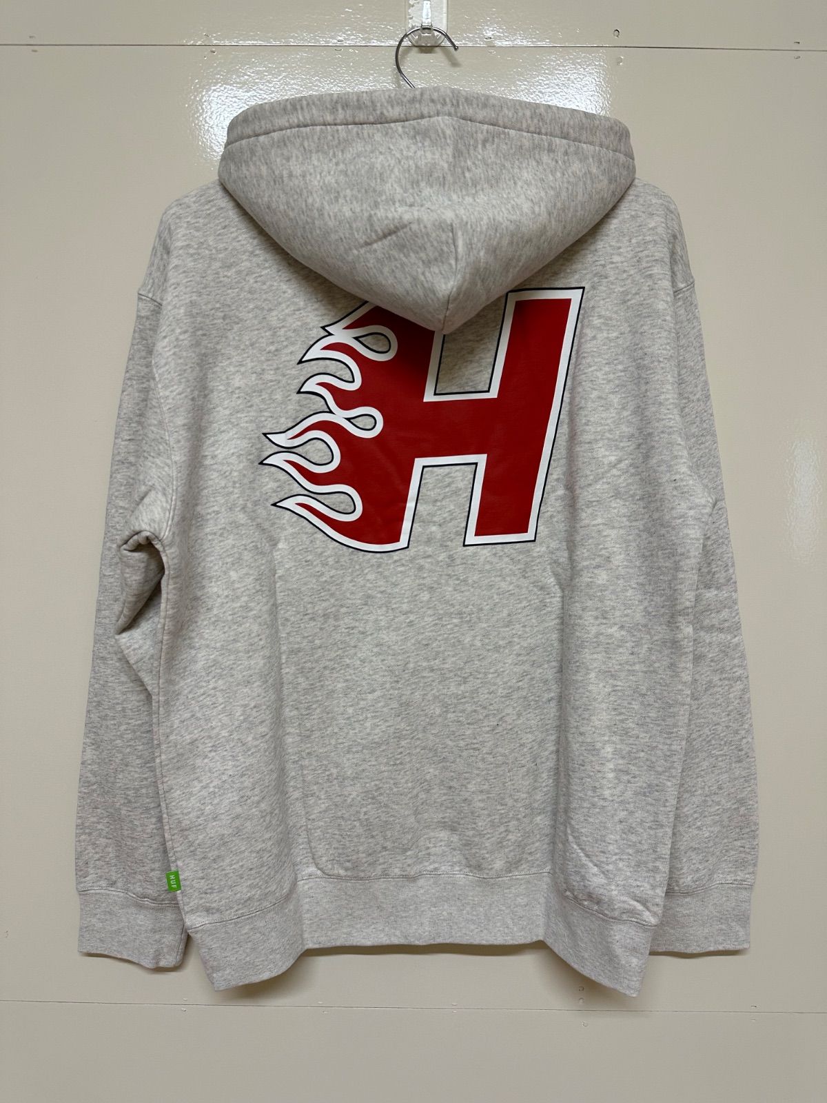 新品未使用】 HUF ハフ パーカー メンズ グレー 裏起毛 HUF PF00522