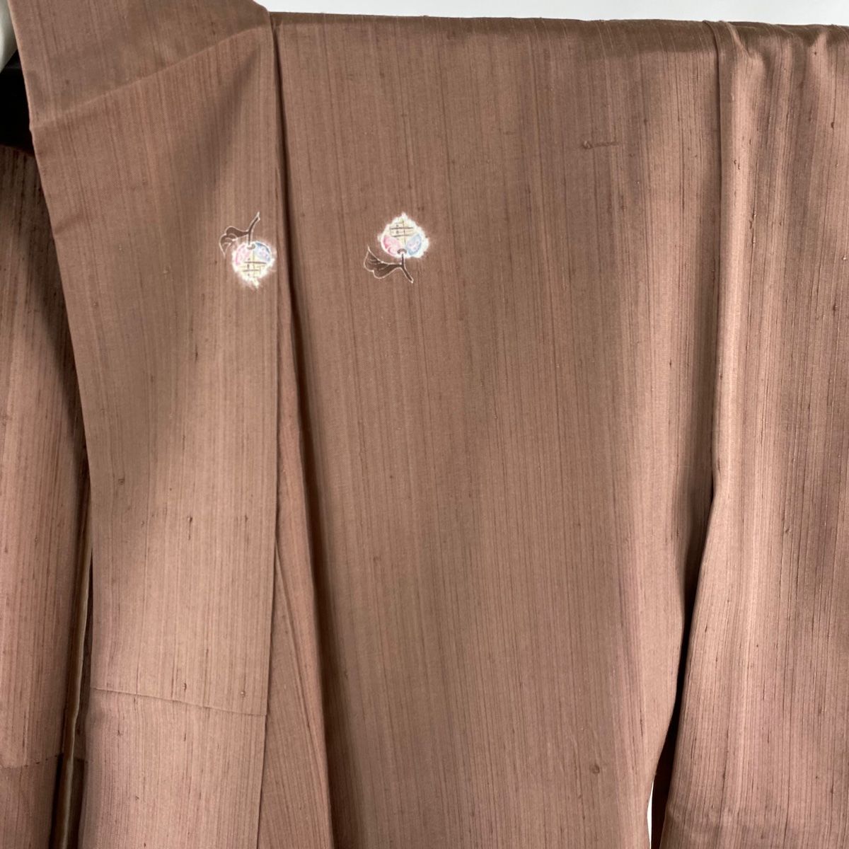 小紋 身丈152.5cm 裄丈62cm S 単衣 紬地 生り物 小豆色 正絹 名品 一つ  