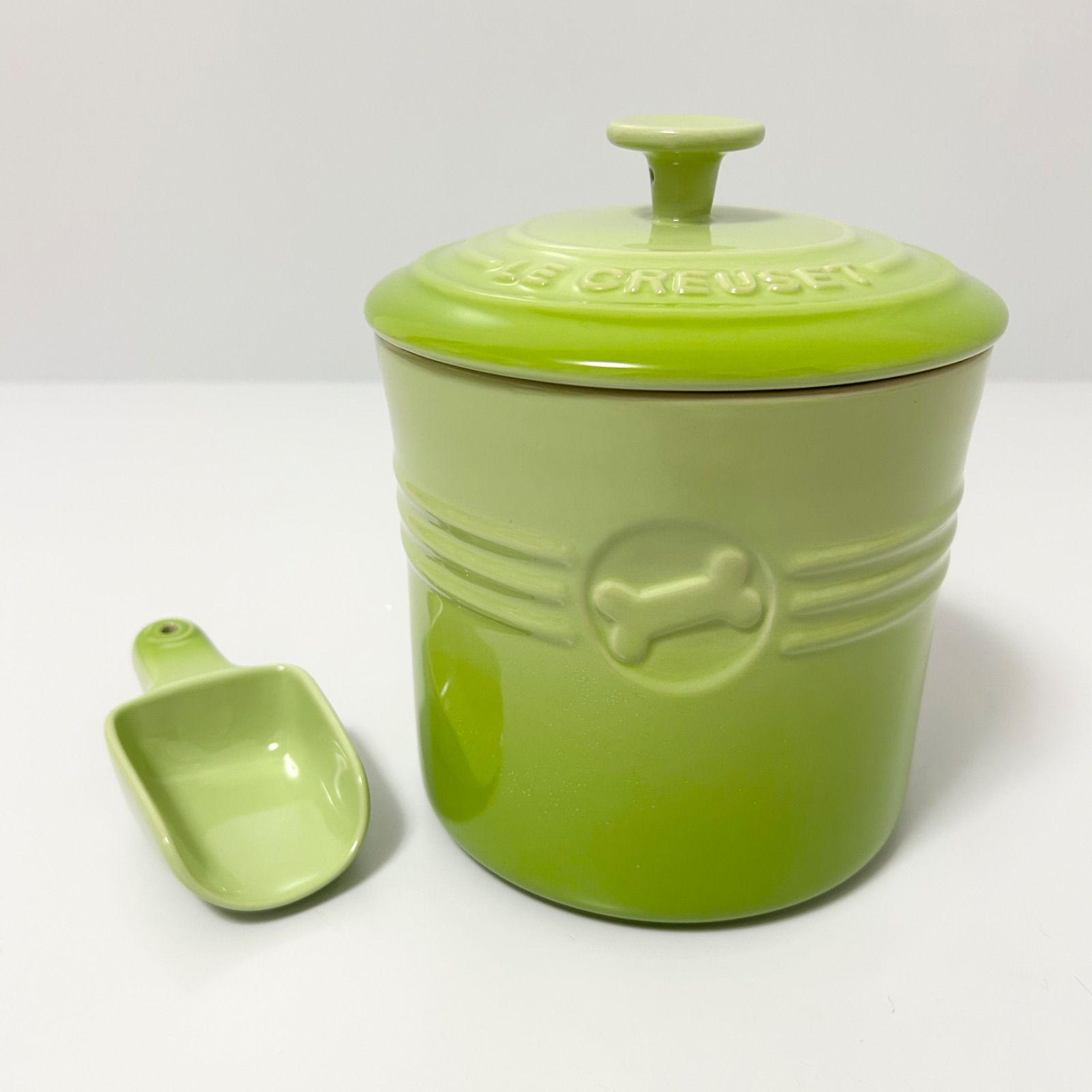 LE CREUSET ル クルーゼ ペットフードコンテナ スコップ付き フルーツグリーン