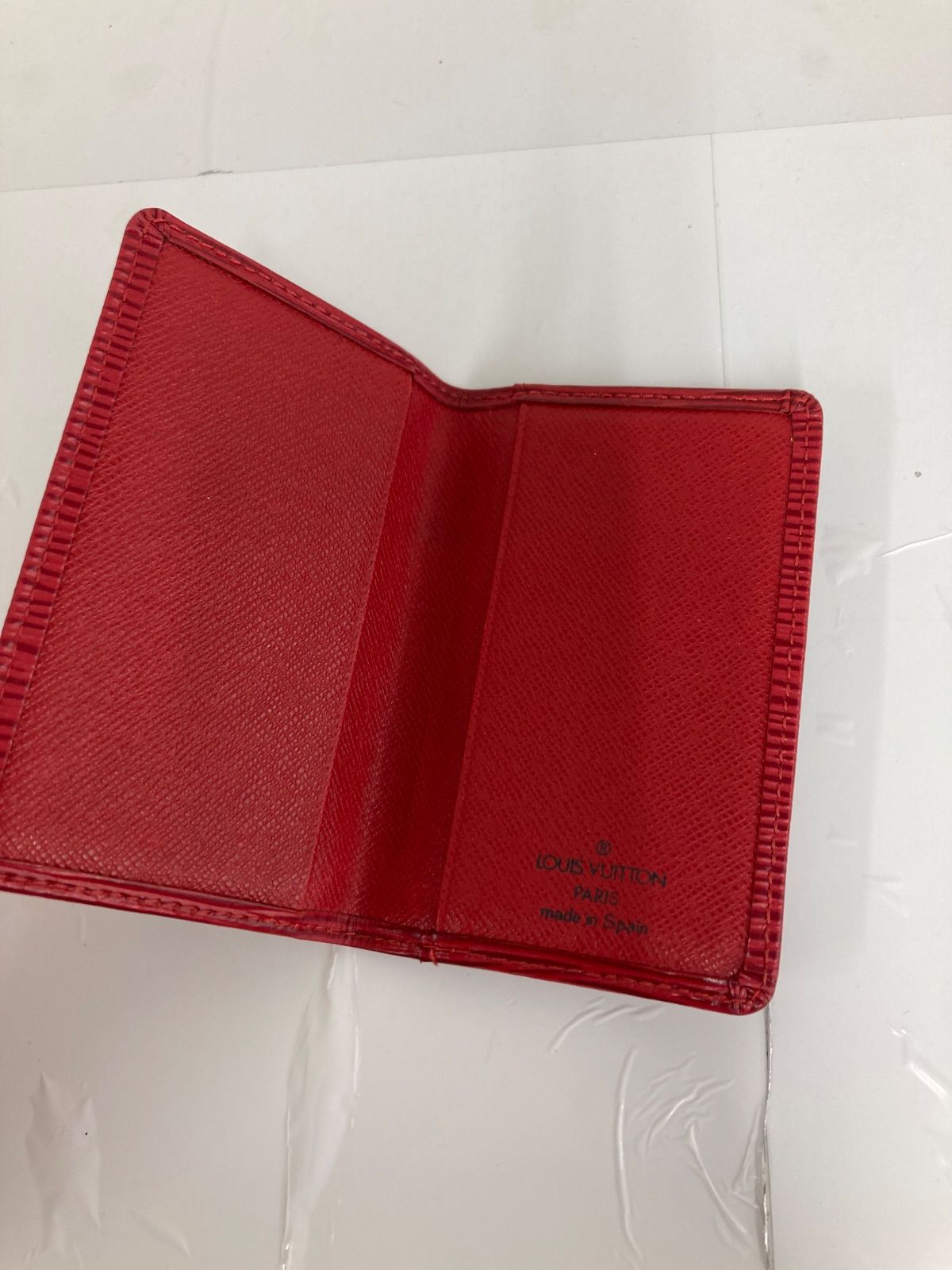 Louis Vuitton エピレザー 名刺入れ レッド ルイヴィトン Louis Vuitton エピ レザー カードケース 赤【財布