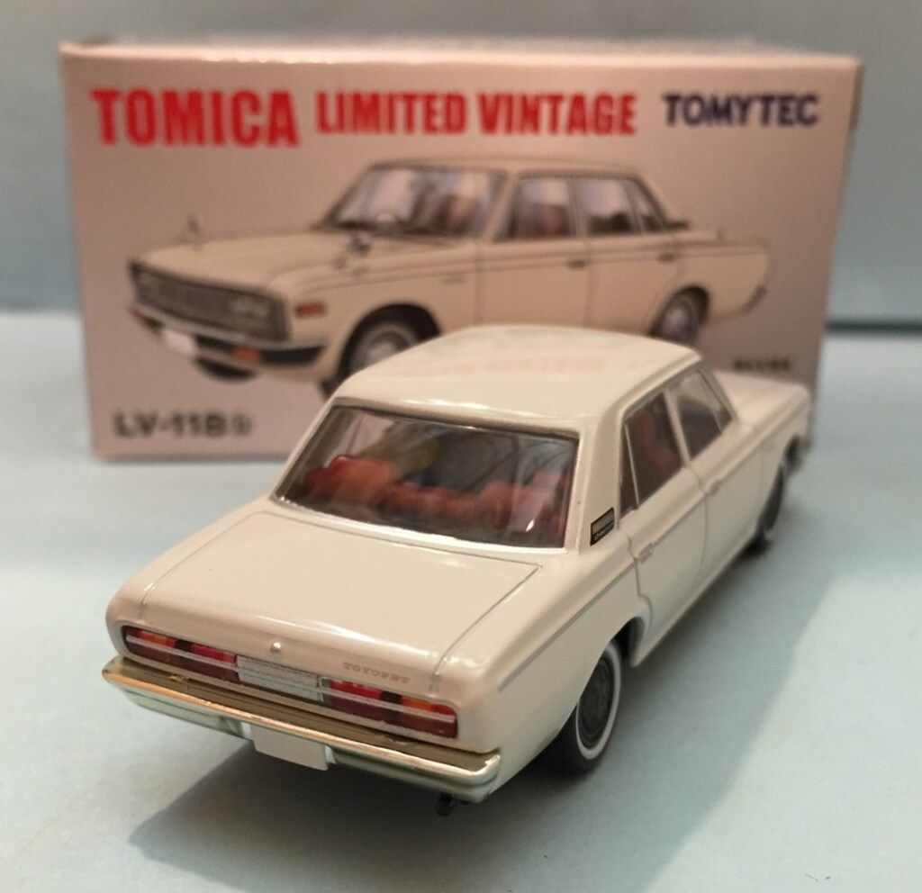 トミカリミテッドビンテージLV-118bトョペットクラウン　オーナーデラックス トミカリミテッドビンテージLV-118bトョペットクラウン オーナー