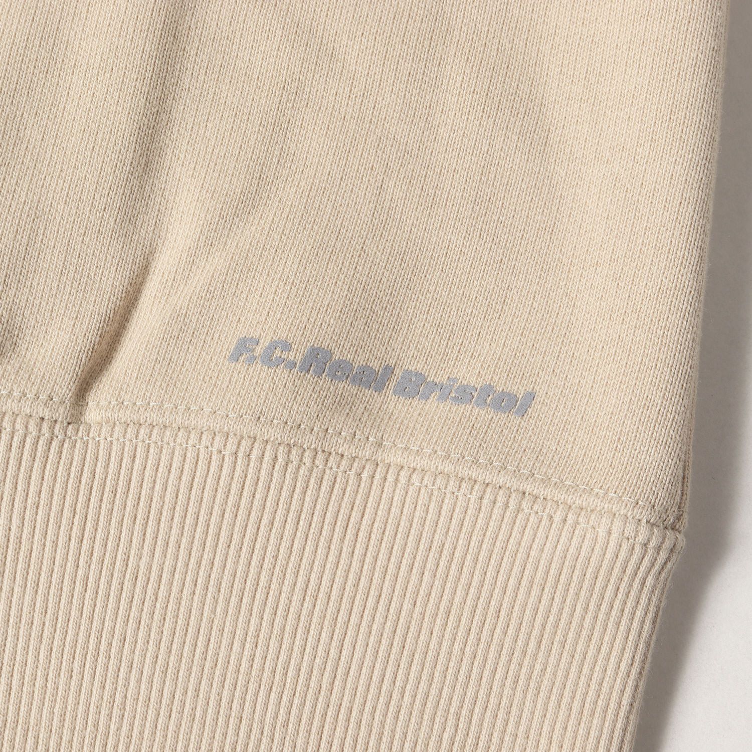 新品m】F.C.Real Bristol エフシーレアルブリストル パーカー サイズ 