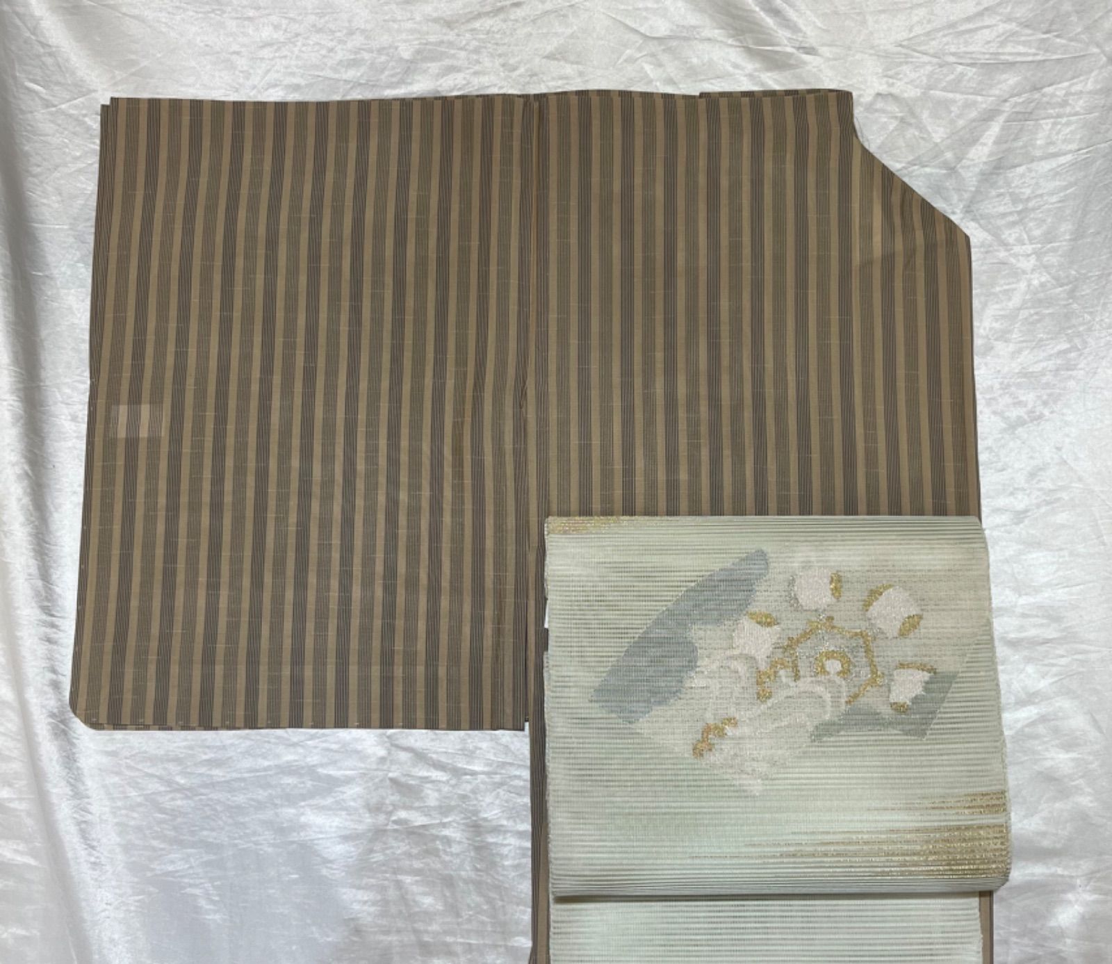 夏豪華絢爛綺麗トールサイズ身丈167cm裄丈70cm紗ベージュ縞正絹小紋★未使用 夏豪華絢爛綺麗トールサイズ身丈167cm裄丈70cm紗ベージュ縞正絹