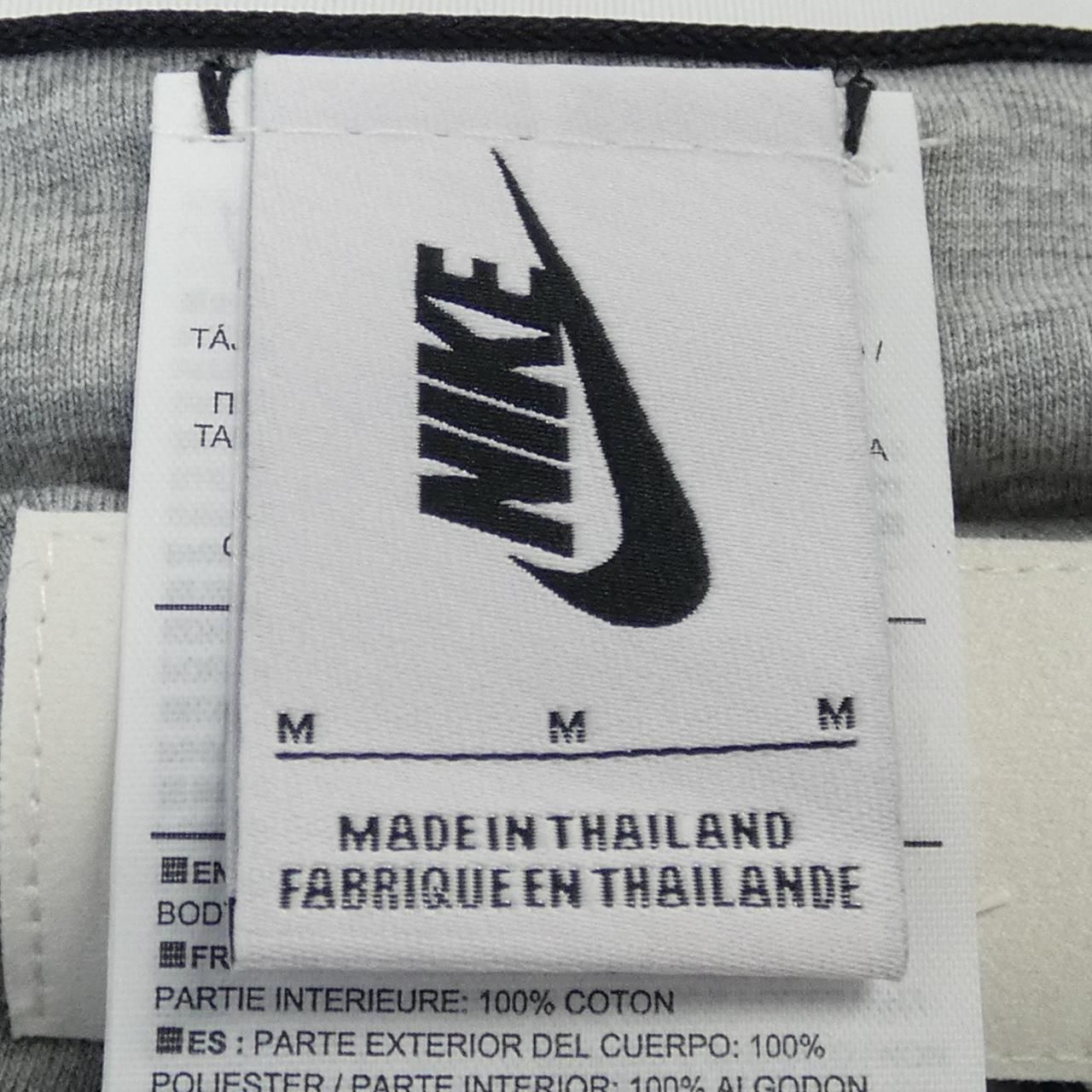 NIKE タンクトップ