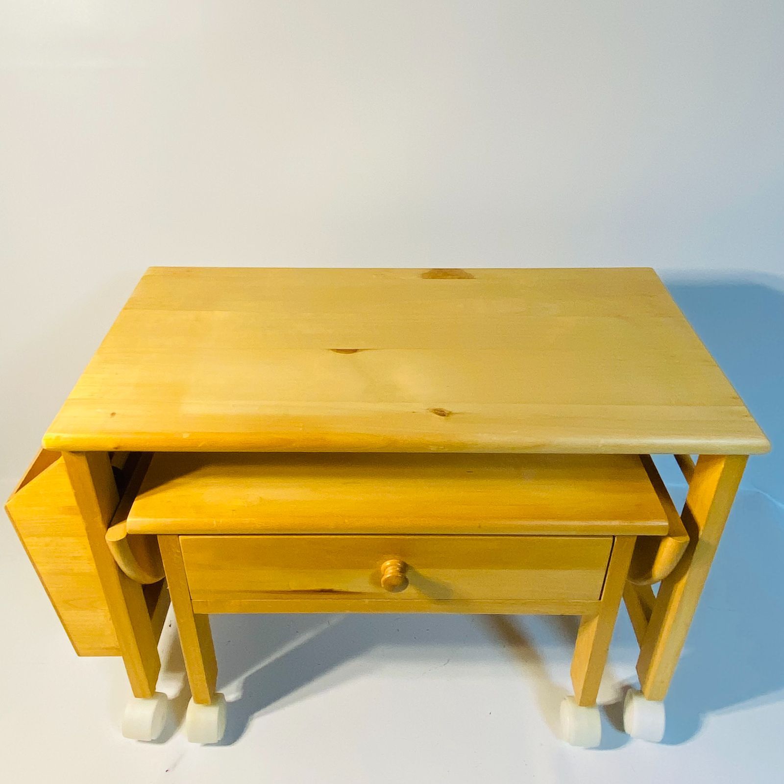 可動式バタフライ天板 引出し付きネストテーブル ポケット収納 キャスター