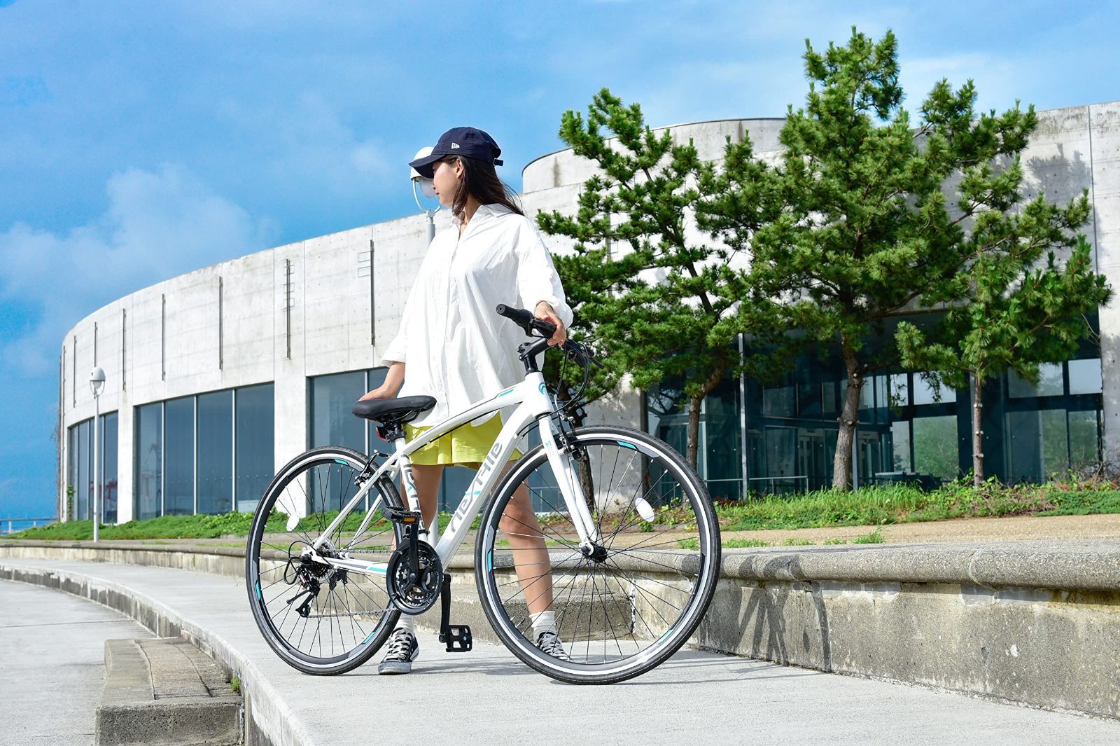 数量限定』 NEXTYLE(ネクスタイル) クロスバイク 自転車 700C 21段変速 