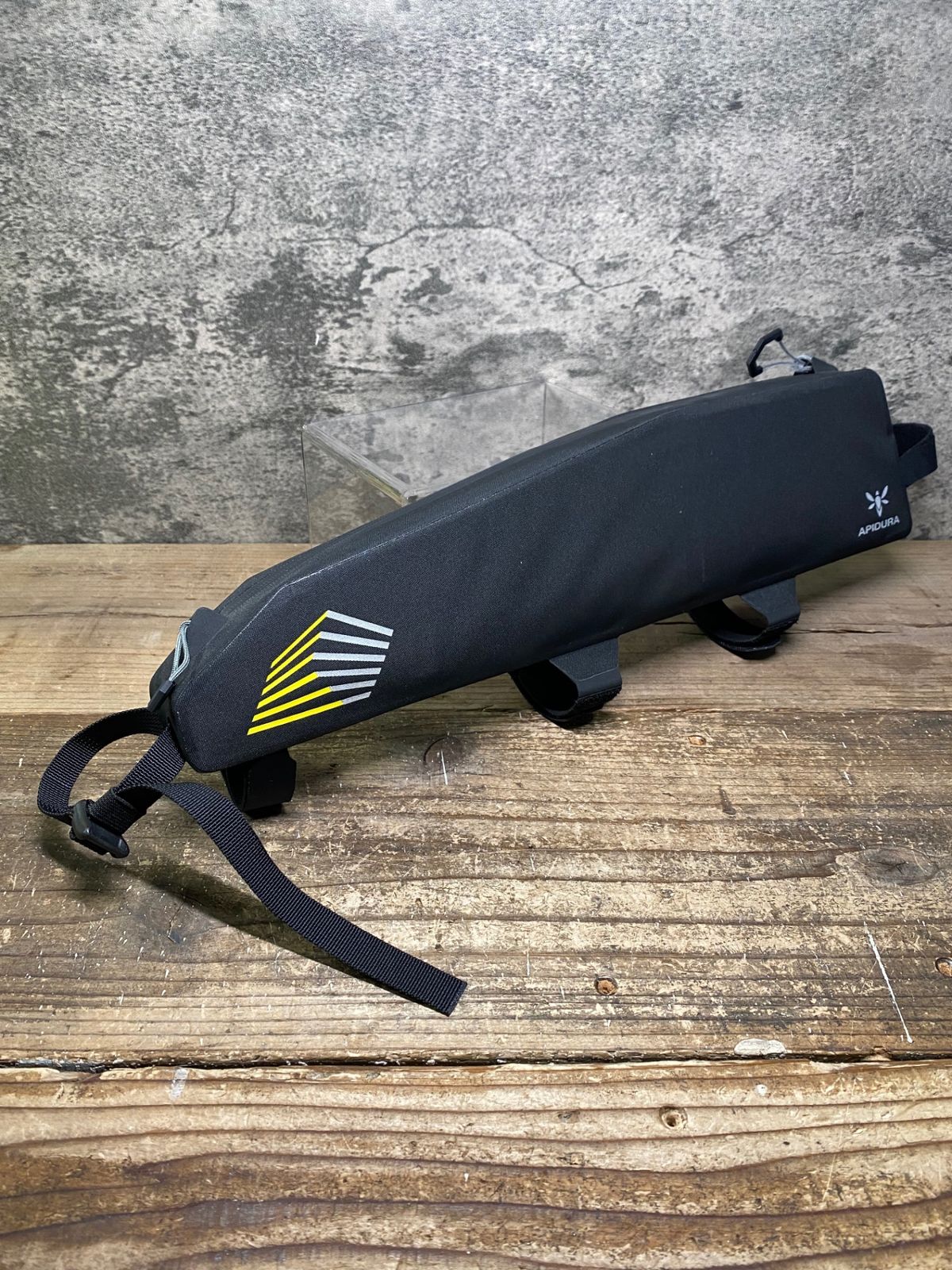 APIDURA RACING