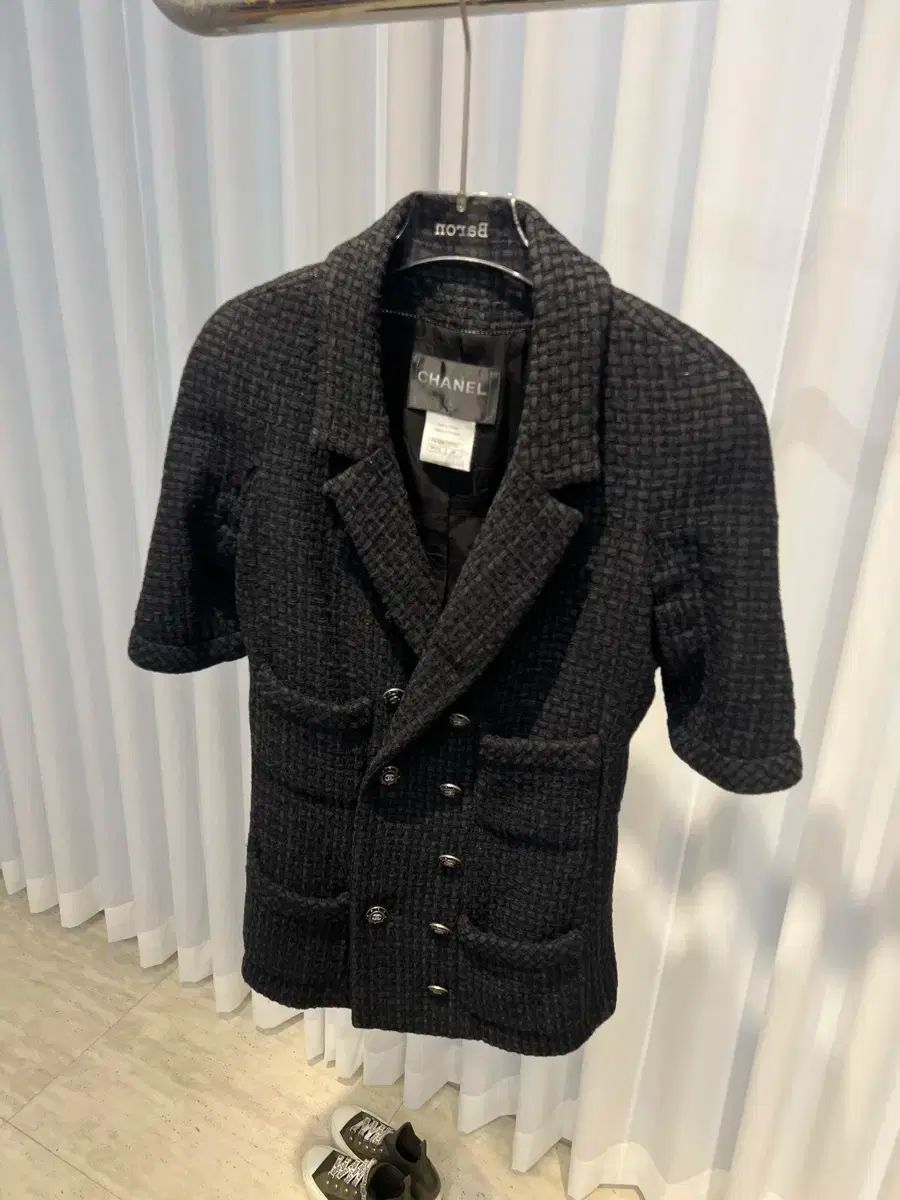 ジャケット 黒