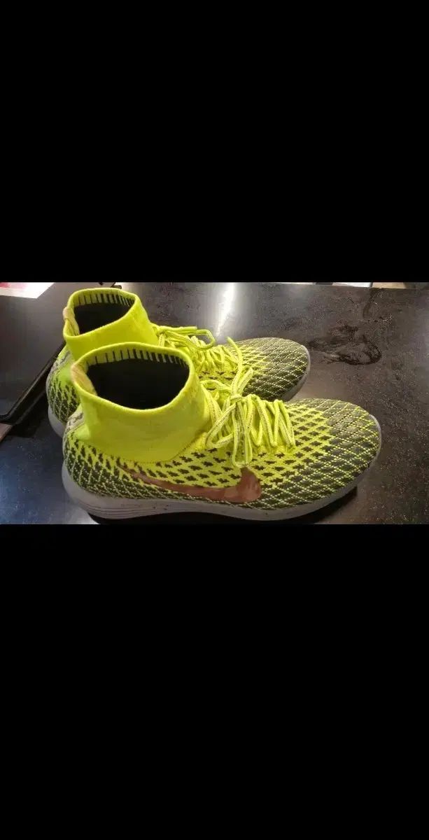 ナイキ ルナピック フライニット ランニングシューズ