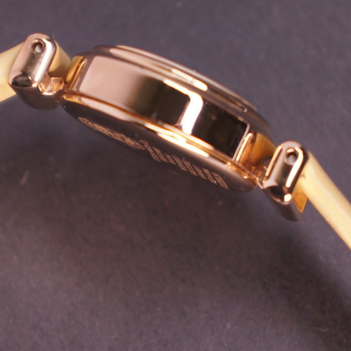 稼働美品】citizen Kii：EG7082-07A 現行販売品 新品ベルト - メルカリ 