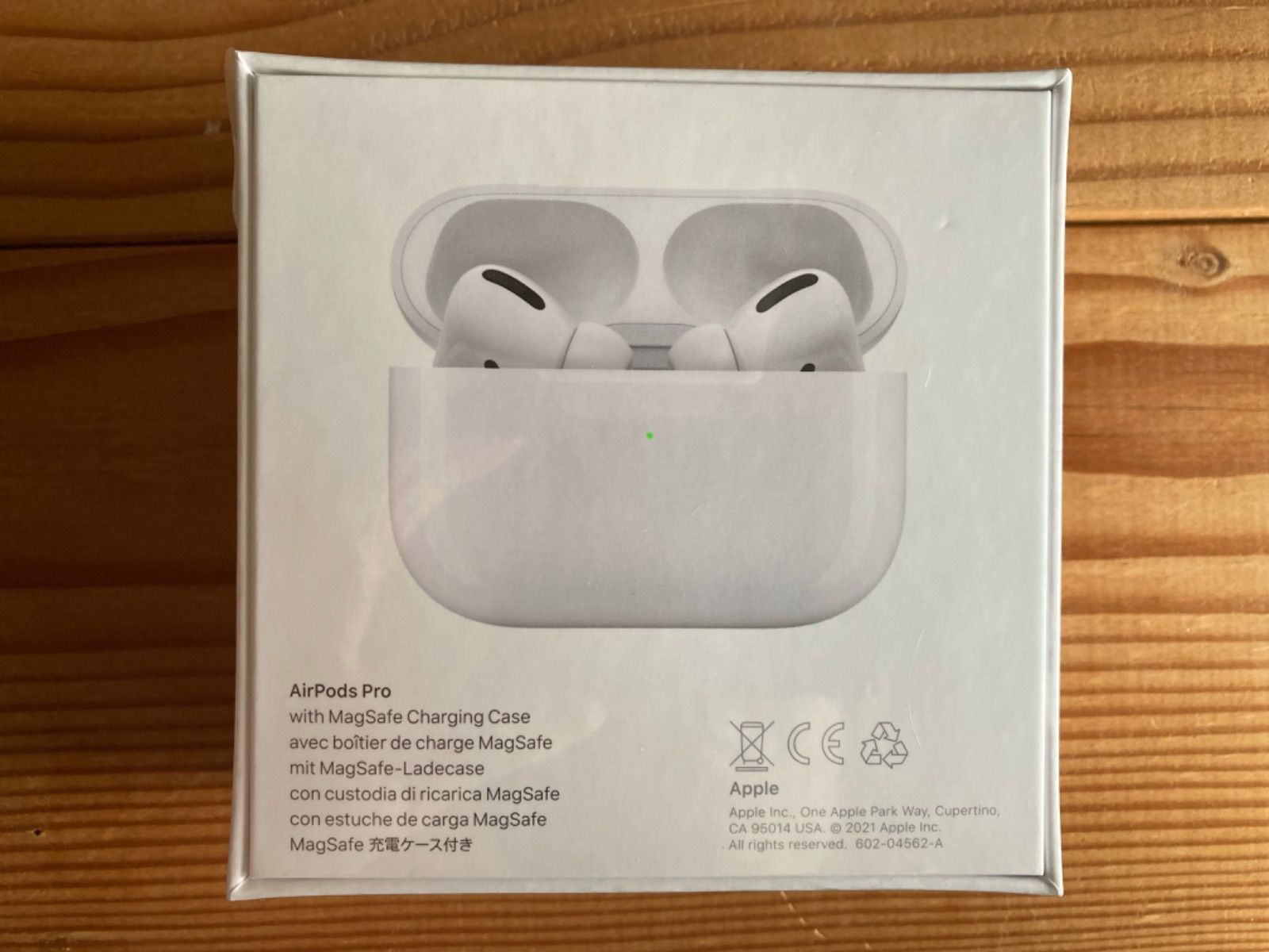 Apple AirPods Pro MagSafe対応版 MLWK3J/Aオーディオ機器