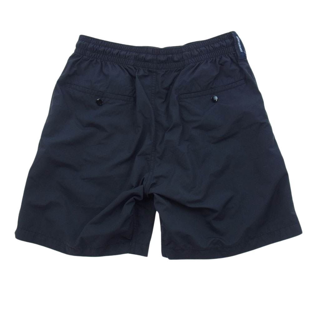 【美品】DESCENDANT ベージュ CACHALOT 刺繍 SHORTS 美品】DESCENDANT ベージュ CACHALOT 刺繍 SHORTS - メルカリ