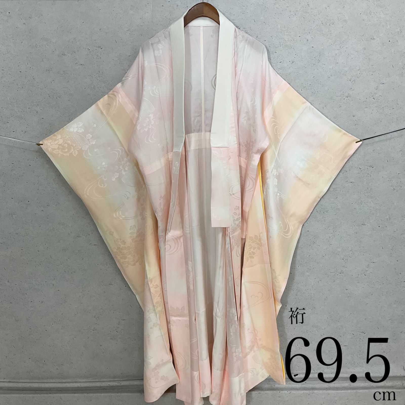 ◆kimono+one◆未使用同然◆振袖長襦袢◆単衣◆袖無双◆居敷当て付き◆白半衿付◆裄長◆鈴乃屋◆スーパー鈴ガード21◆裄69.5肩丈133◆着物帯振袖袋帯礼装成人式結婚式振袖襦袢◆S1134