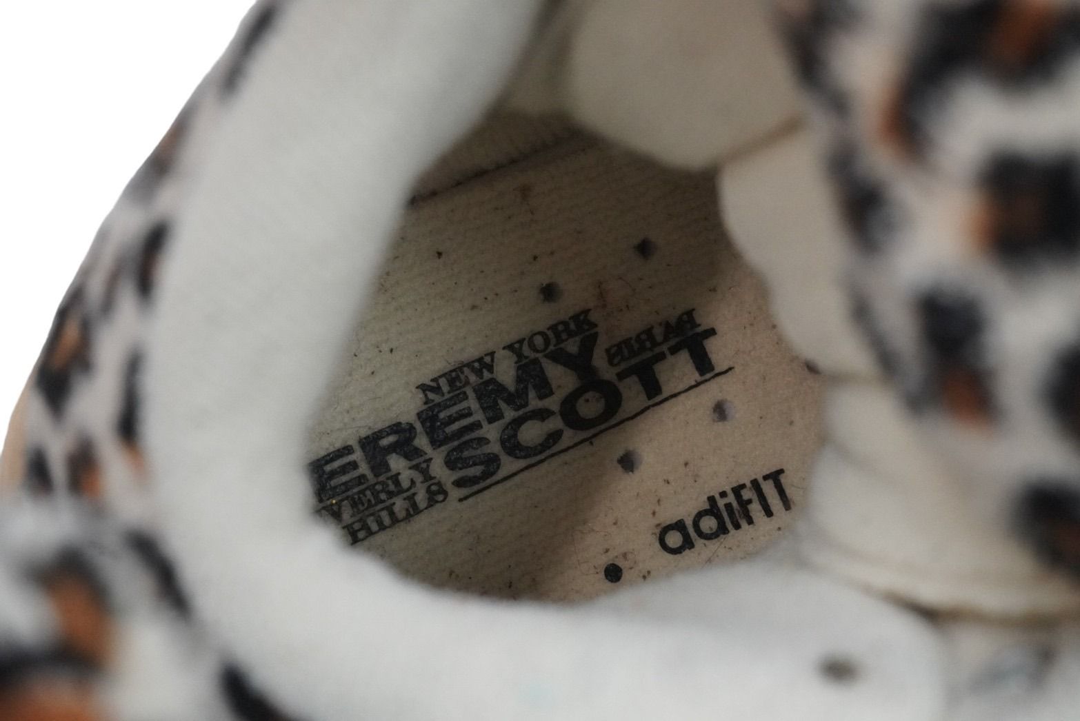 adidas JEREMY SCOTT JS LEOPARD I 豹柄 14cmキッズシューズ - スニーカー