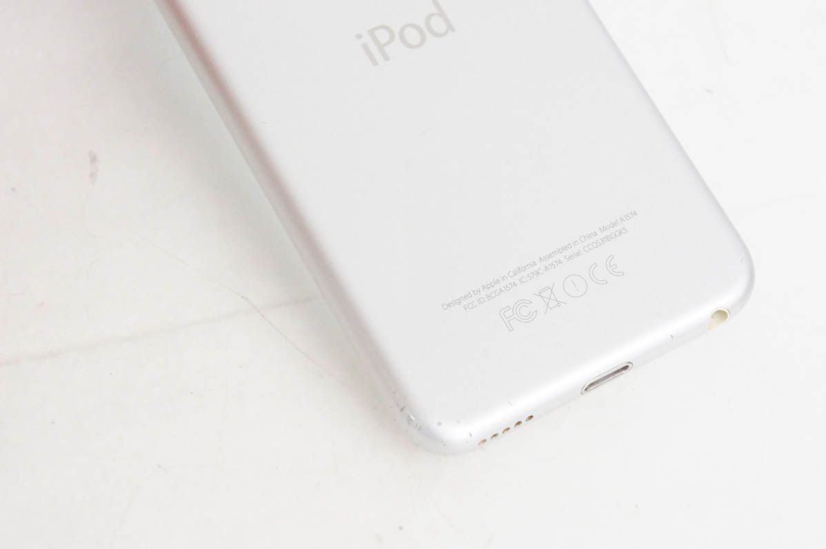 ☆AKさま専用です☆ iPod nano 第7世代 16GB シルバー 2019 超美品Apple iPod nano ほそい