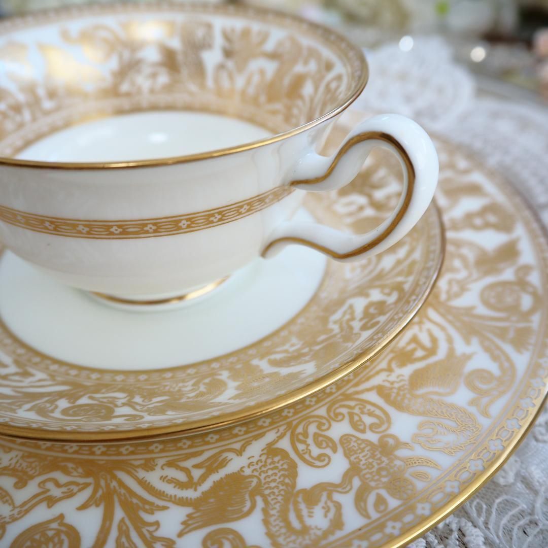  ウェッジウッド　フロレンティーン　C/S  トリオ　2客 ウェッジウッド（Wedgwood） フロレンティーン ヴェルデ トリオ