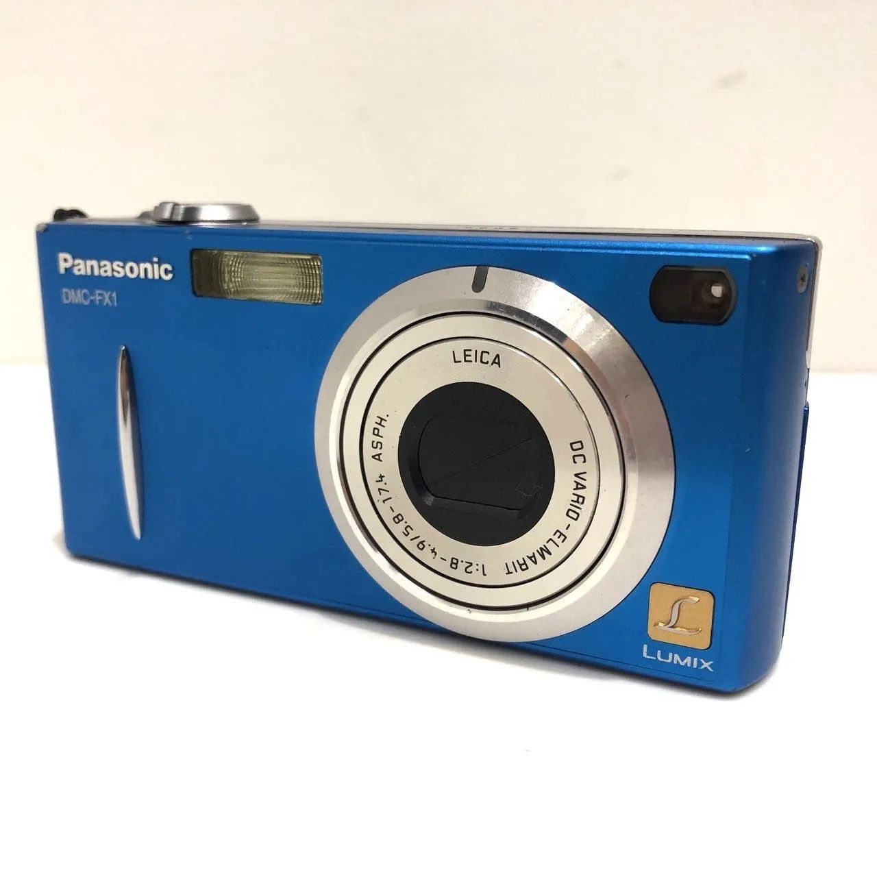 【動作品】 Panasonic LUMIX DMC-FX01 デジカメ　コンデジ 概要 デジタルカメラ DMC-FX01 | LUMIX（ルミックス） ミラー