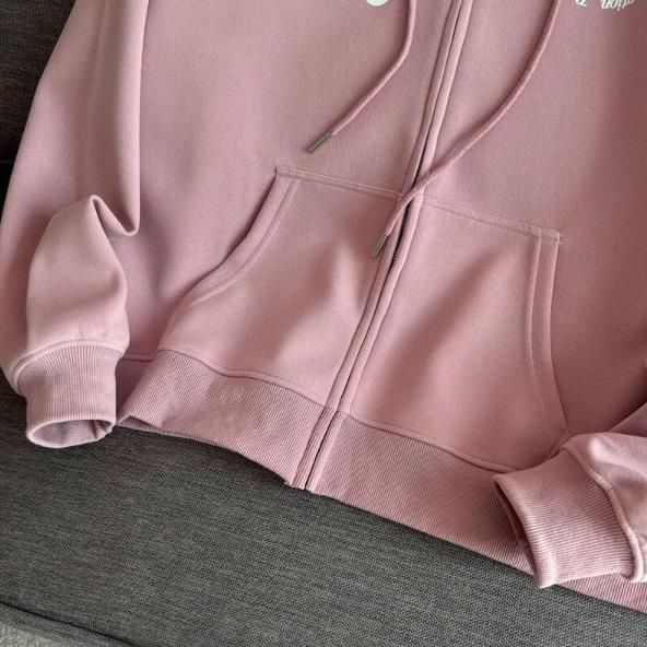 Rest-Recreation パーカー