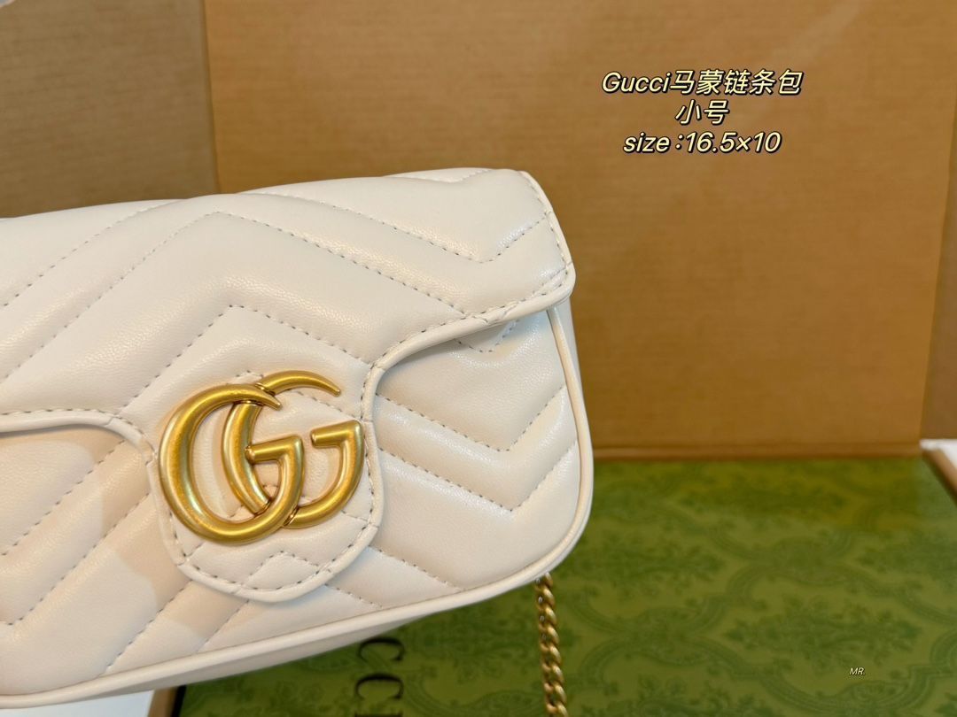 ★GUCCI★GG マモン マトラセ チェーン ミニバッグ GUCCIグッチGG Marmontミニマモンチェーンバッグ、ハンドバッグ