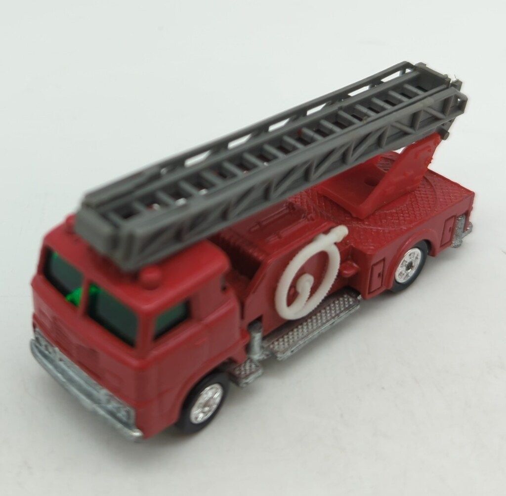 [美品・希少品]トミカ黒箱29　 日野消防自動車 1Eホイール 日本製・当時物 Yahoo!オークション - トミカ 黒箱 29-1 日野消防自動車 日本製
