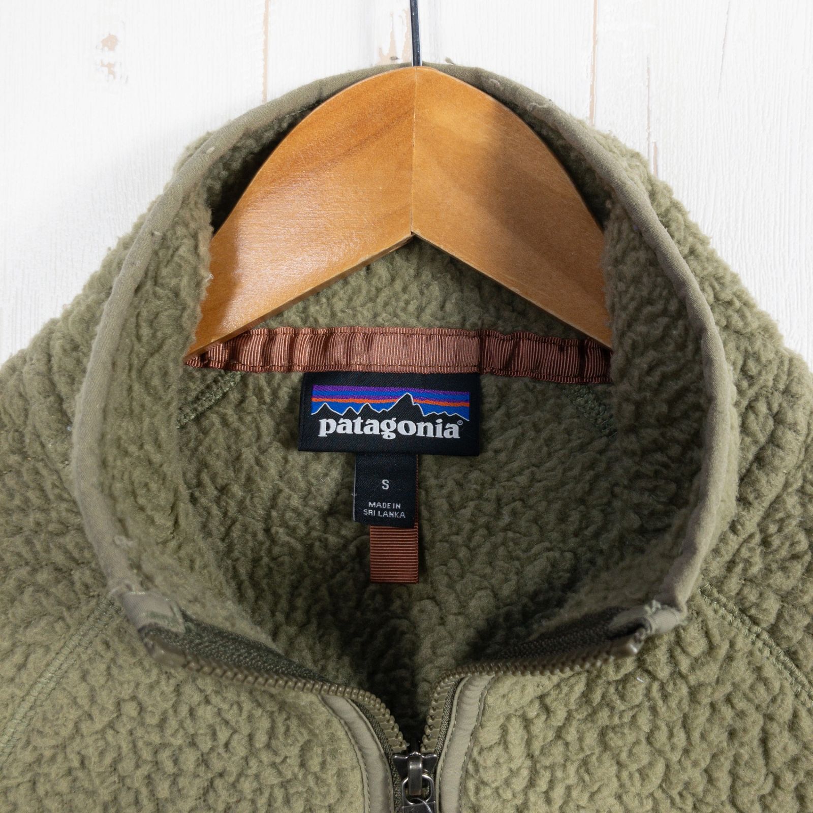 Patagonia XSフリースジャケット ベージュ・オリーブ 中古・古着通販】Patagonia (パタゴニア) ボアジャケット