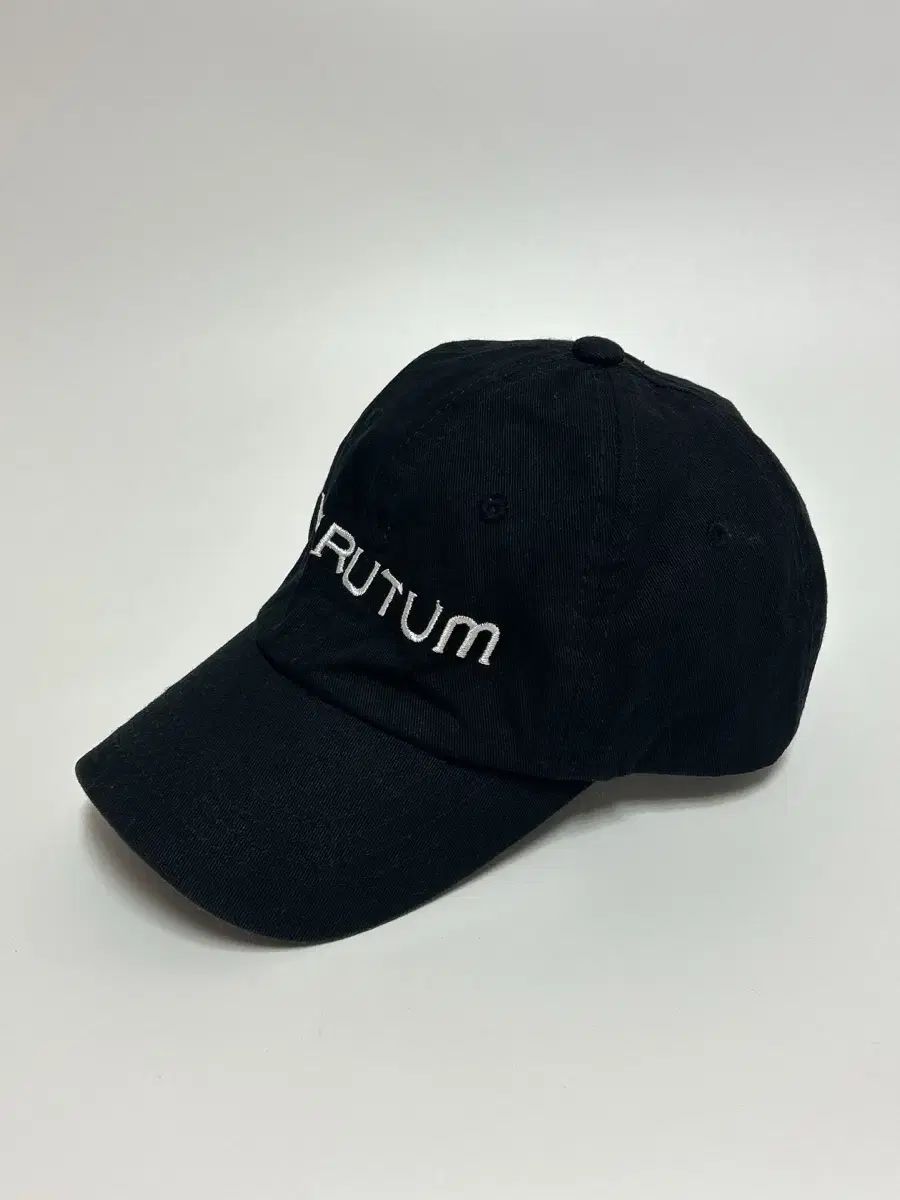 VERUTUM(ヴェルタム) ブラック ボールキャップ - メルカリ