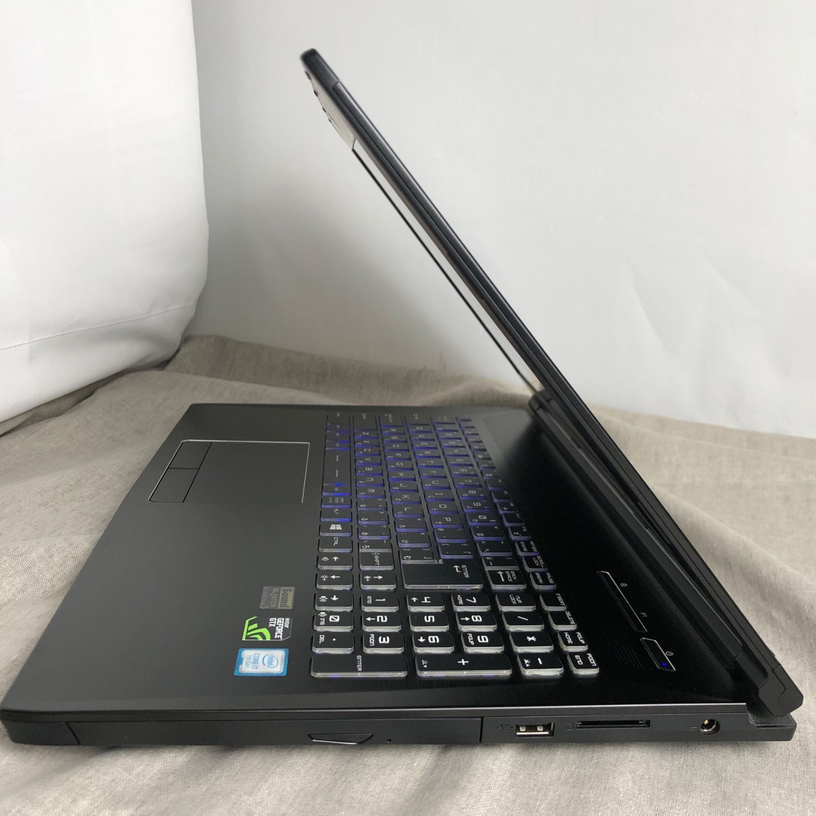 ゲーミングノートPC GALLERIA ガレリア GKF1050TGF【i7-7700HQ・GTX  