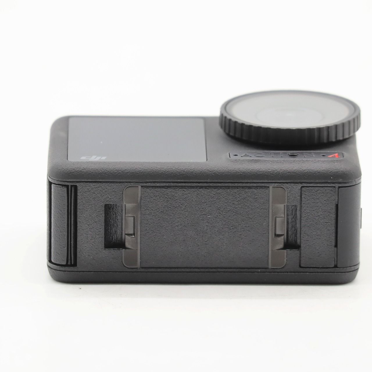 驚きの低照度性能 10