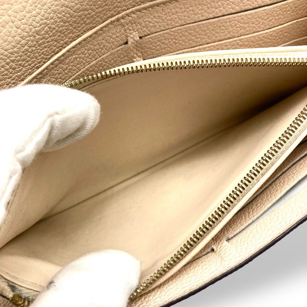 ルイヴィトン ポルトフォイユ サラ ベージュ 二つ折り長財布 長財布